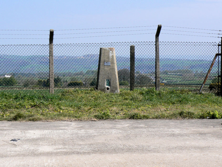 Alport Heights' trig Alport Heights' trig
